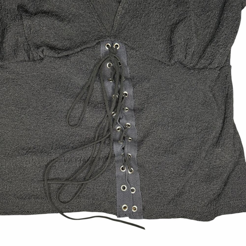 Vol 1 Y2K V-Neck Lace Up Top Size M - Picture 3 of 6